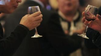 文山酒吧吃瓜事件始末視頻,一場網絡熱議的始末揭秘