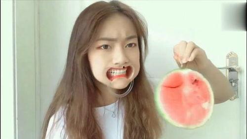 吃瓜嘴唇的視頻大全,趣味橫生的瞬間集錦