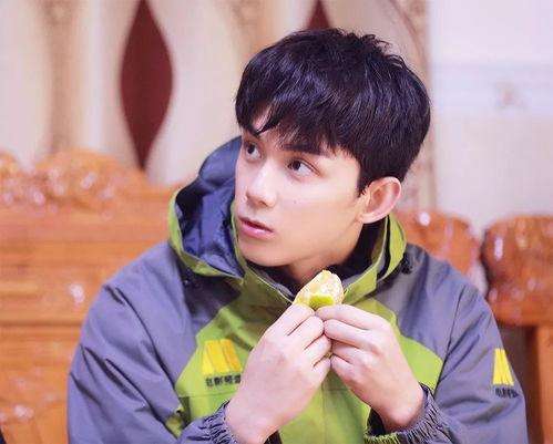 吳磊主持人吃瓜視頻,現場趣味橫生