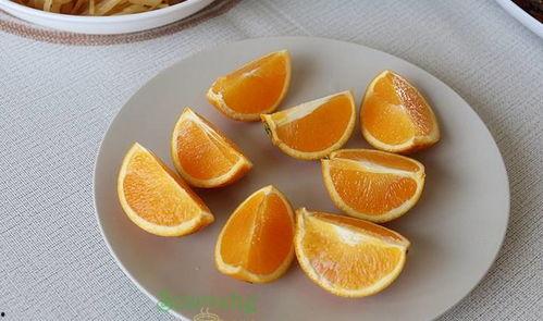 去閨蜜家吃蜜瓜視頻,甜蜜時光的美好記錄