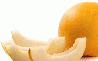 媽媽吃女兒的哈密瓜視頻,媽媽品嘗女兒哈密瓜溫馨瞬間