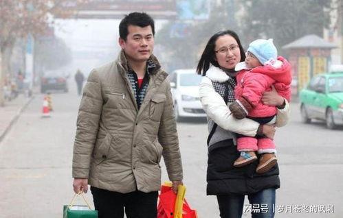 女兒回娘家吃瓜視頻,歡樂瞬間溫馨滿滿