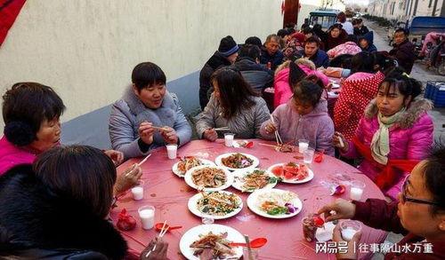 鹽城吃瓜婚禮事件視頻,一場意外走紅網(wǎng)絡(luò)的婚禮現(xiàn)場